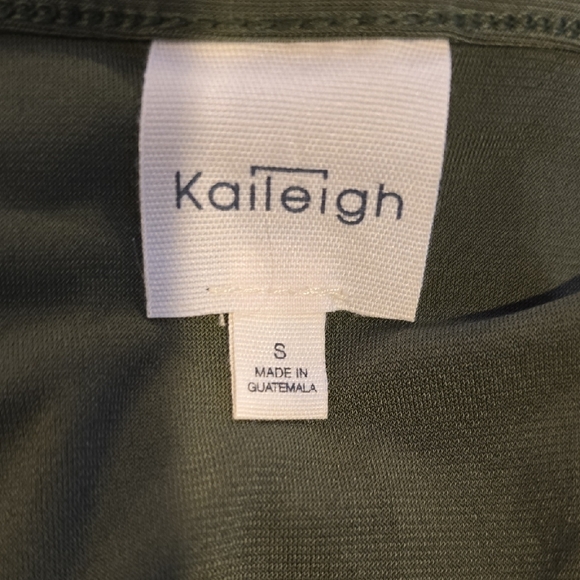 Kaileigh Dark Green Sleeveless Jumpsuit - Picture 7 of 8